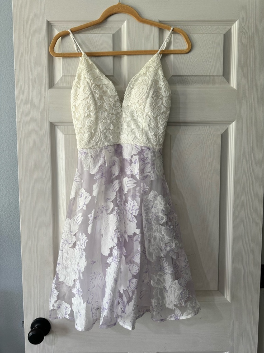 Lace Bodice Lavender Floral A-Line Dress Size M
